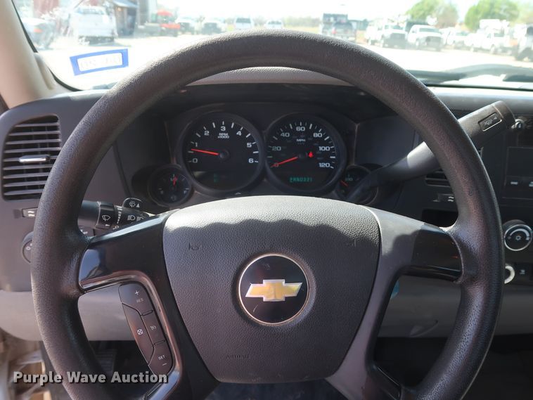 image for item GS9847 2010 Chevrolet Silverado 1500  Ext. Cab pickup truck