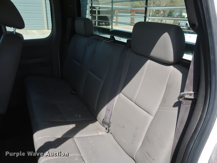 image for item GS9847 2010 Chevrolet Silverado 1500  Ext. Cab pickup truck