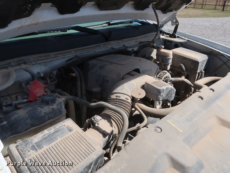 image for item GS9847 2010 Chevrolet Silverado 1500  Ext. Cab pickup truck