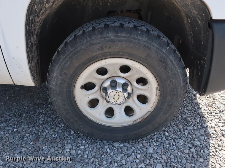 image for item GS9847 2010 Chevrolet Silverado 1500  Ext. Cab pickup truck