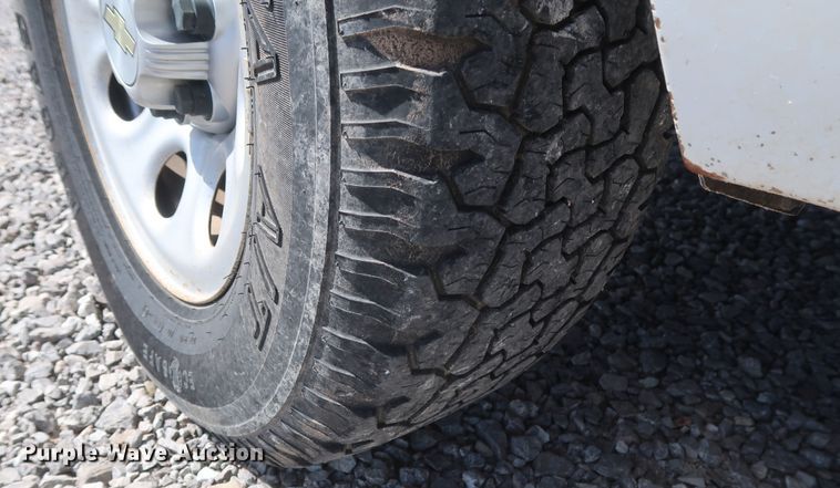 image for item GS9847 2010 Chevrolet Silverado 1500  Ext. Cab pickup truck