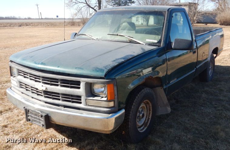 image for item GW9548 1997 Chevrolet C1500  pickup truck