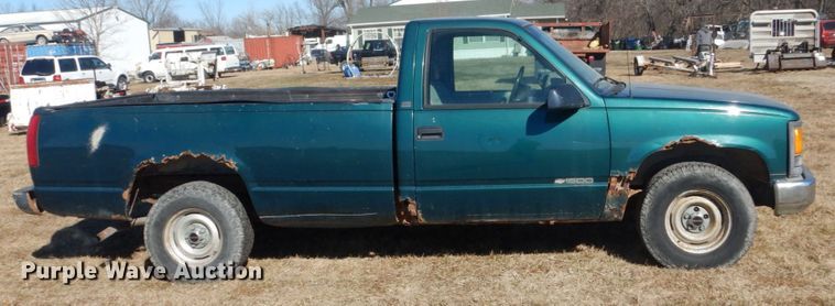 image for item GW9548 1997 Chevrolet C1500  pickup truck