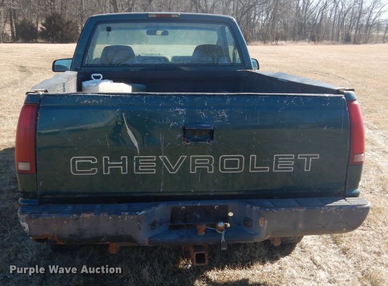 image for item GW9548 1997 Chevrolet C1500  pickup truck