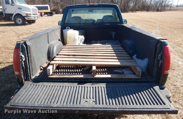 image for item GW9548 1997 Chevrolet C1500  pickup truck