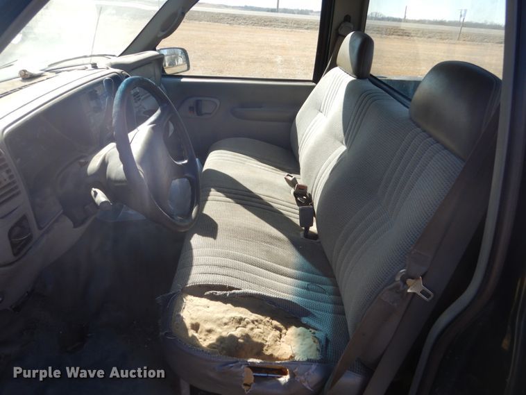 image for item GW9548 1997 Chevrolet C1500  pickup truck