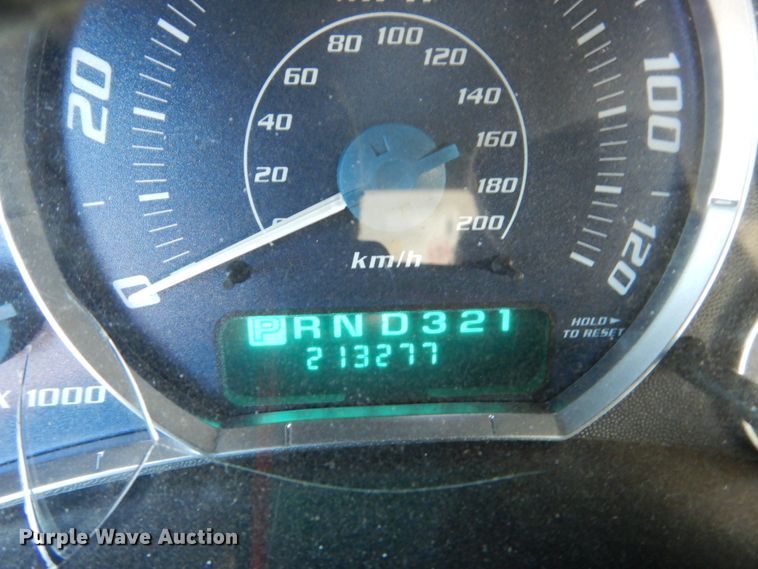 image for item GW9606 2002 Cadillac Escalade  SUV