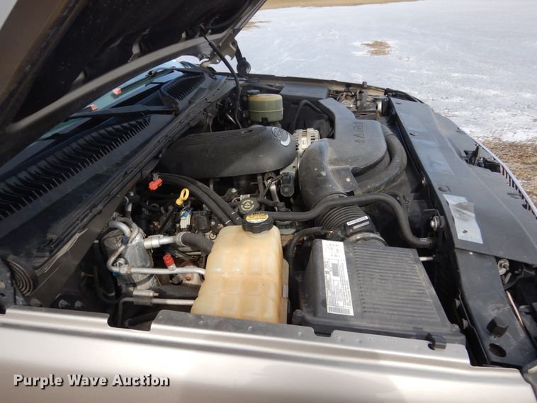 image for item GW9606 2002 Cadillac Escalade  SUV