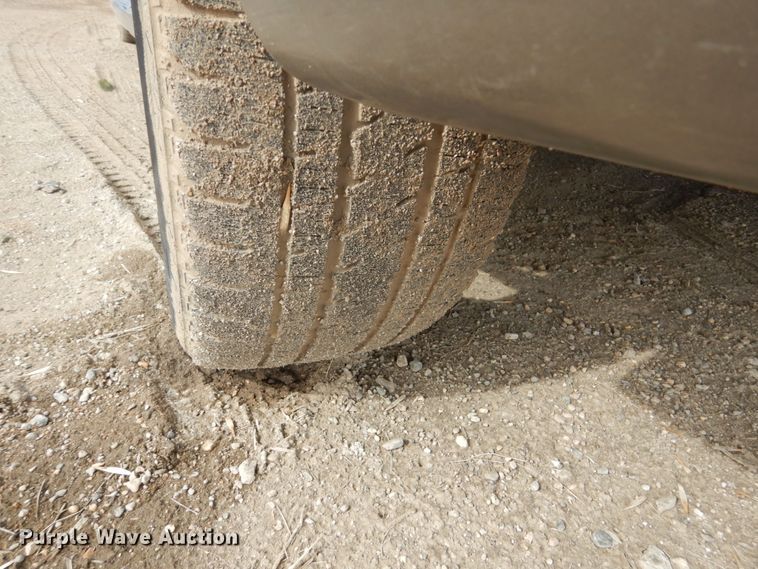 image for item GW9606 2002 Cadillac Escalade  SUV