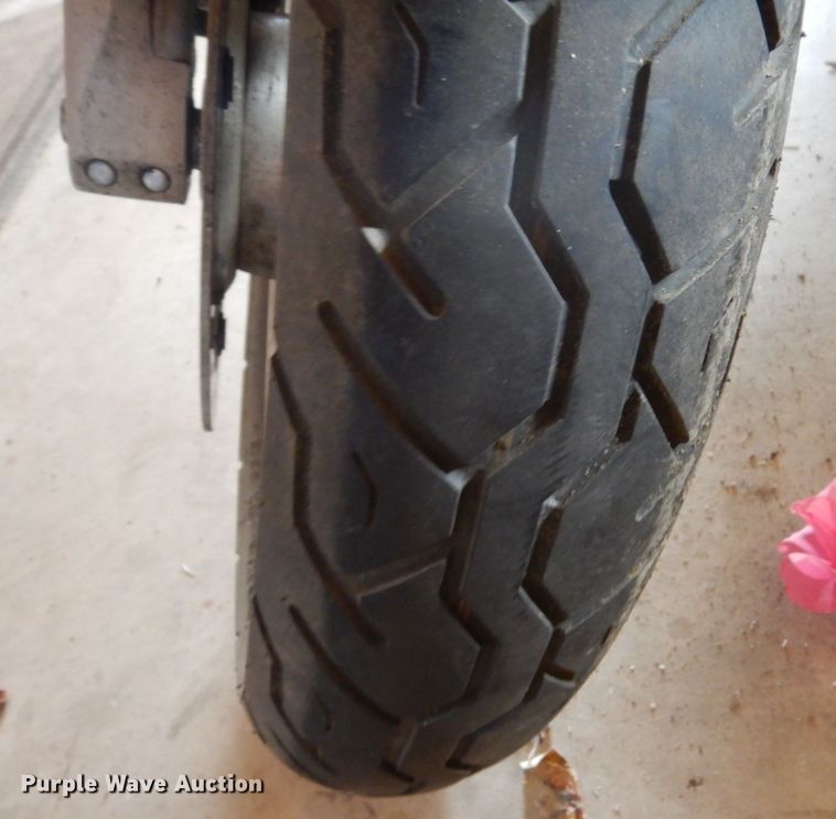 image for item GW9607 2002 Honda VTX1800C2 motorcycle