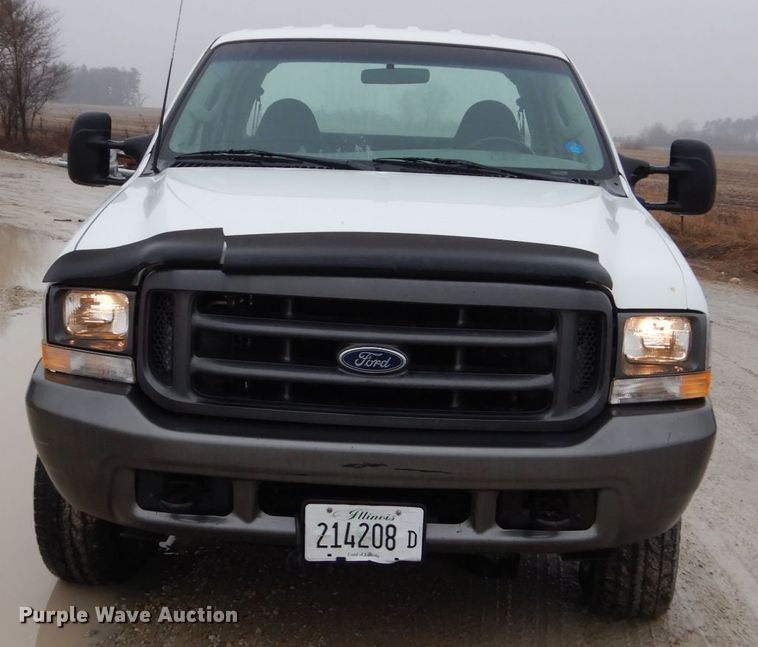 image for item GW9712 2003 Ford F350 Super Duty  Crew Cab pickup truck