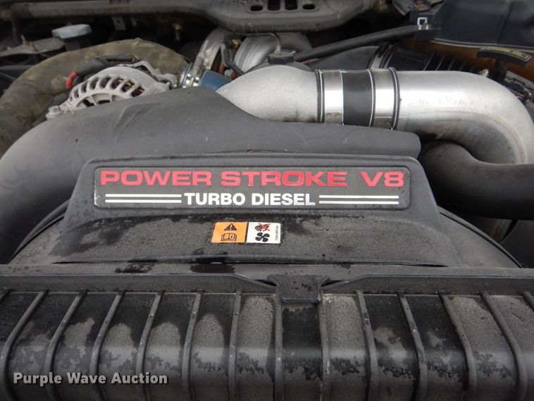 image for item GW9712 2003 Ford F350 Super Duty  Crew Cab pickup truck