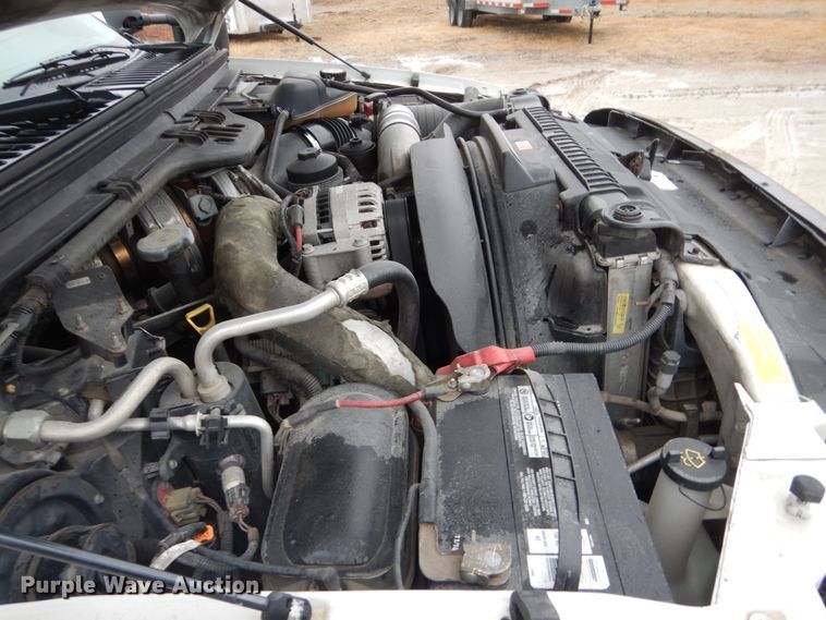 image for item GW9712 2003 Ford F350 Super Duty  Crew Cab pickup truck