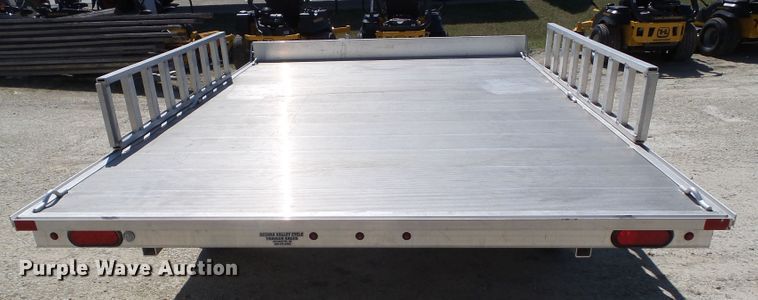 image for item GW9972 2016 Aluma A8810 utility trailer