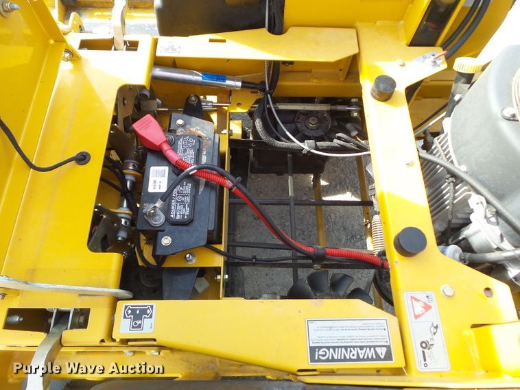 image for item GW9974 2013 Hustler X-One I ZTR lawn mower