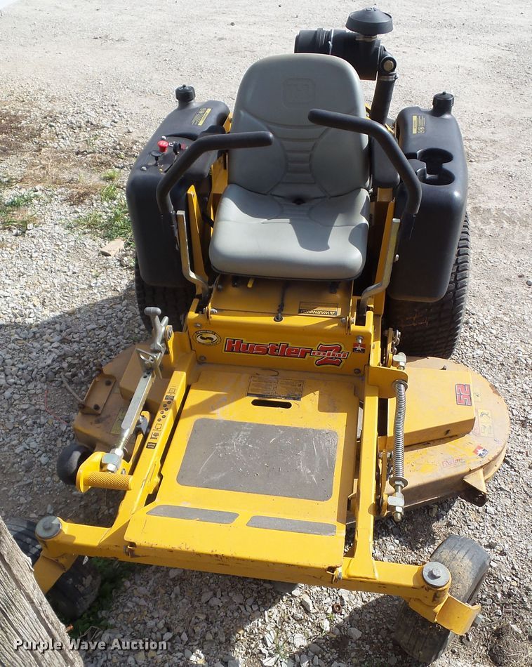 image for item GW9975 2007 Hustler Mini Z ZTR lawn mower