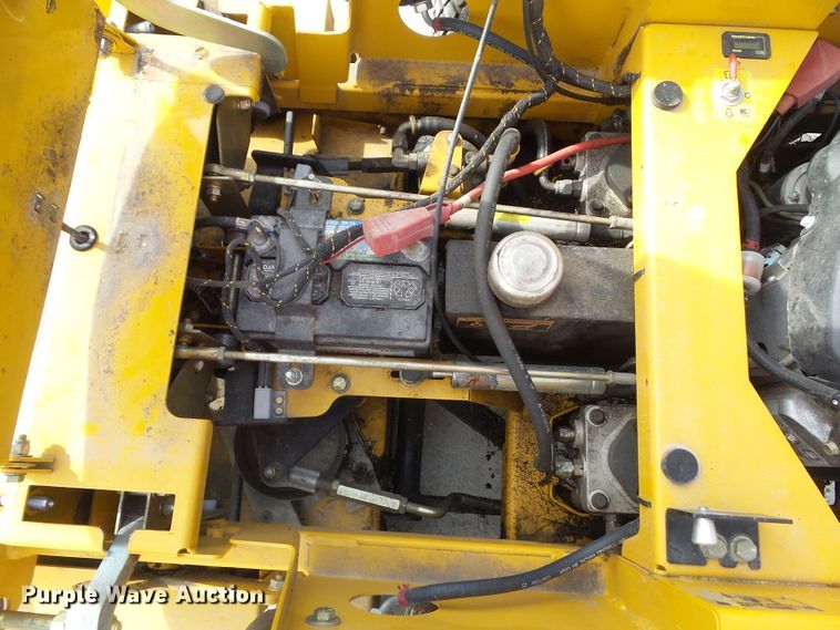 image for item GW9975 2007 Hustler Mini Z ZTR lawn mower