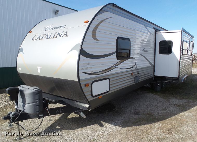 image for item GW9977 2014 Coachman Catalina   camper