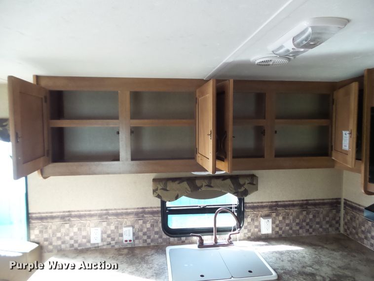 image for item GW9977 2014 Coachman Catalina   camper