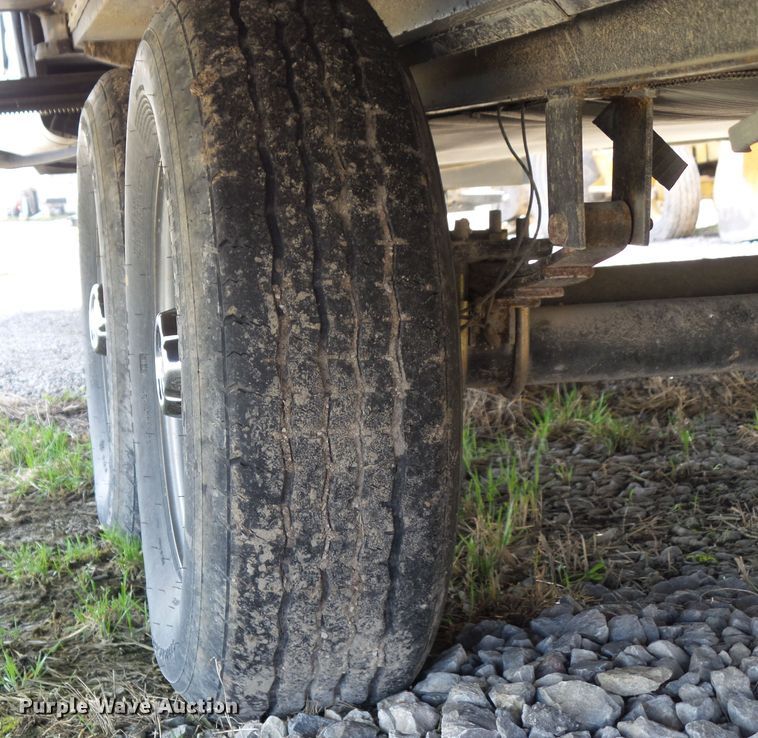 image for item GW9977 2014 Coachman Catalina   camper