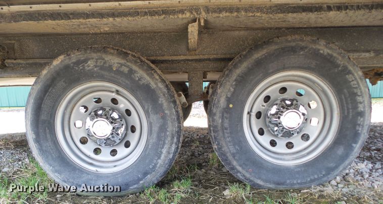 image for item GW9977 2014 Coachman Catalina   camper