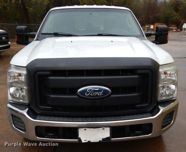 image for item GX9987 2011 Ford F250 Super Duty  Crew Cab pickup truck