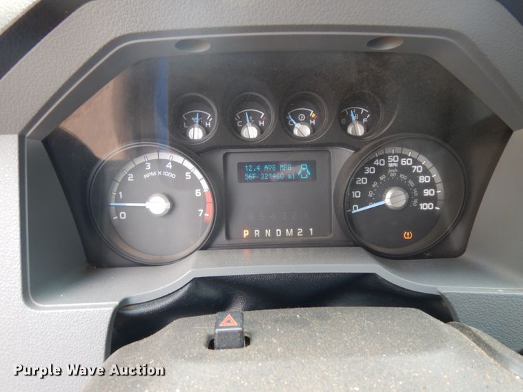 image for item GX9987 2011 Ford F250 Super Duty  Crew Cab pickup truck