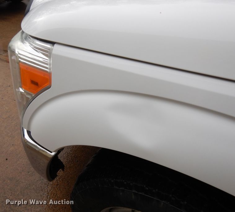 image for item GX9987 2011 Ford F250 Super Duty  Crew Cab pickup truck