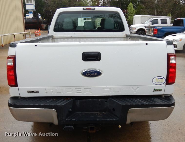 image for item GX9988 2011 Ford F250 Super Duty  Crew Cab pickup truck