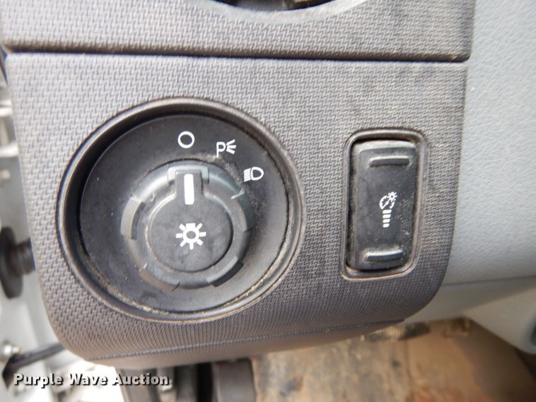 image for item GX9988 2011 Ford F250 Super Duty  Crew Cab pickup truck