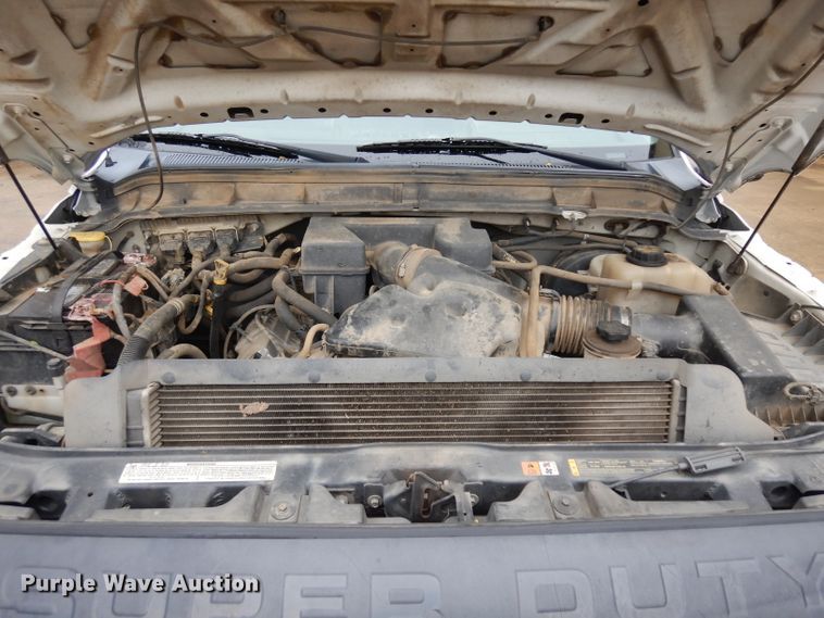 image for item GX9988 2011 Ford F250 Super Duty  Crew Cab pickup truck