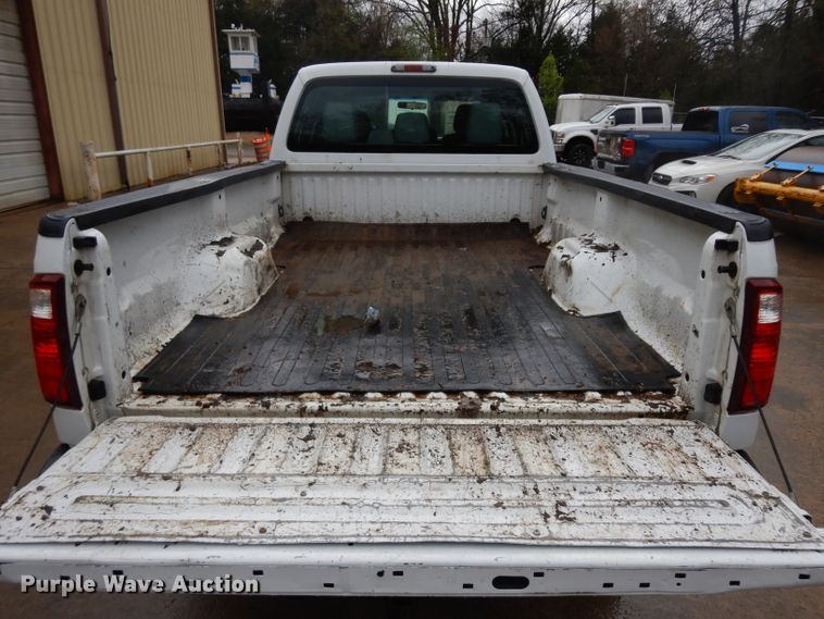 image for item GX9988 2011 Ford F250 Super Duty  Crew Cab pickup truck