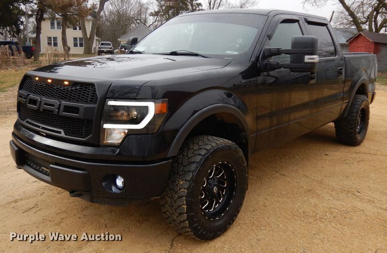 image for item GX9992 2013 Ford F150  SuperCrew pickup truck