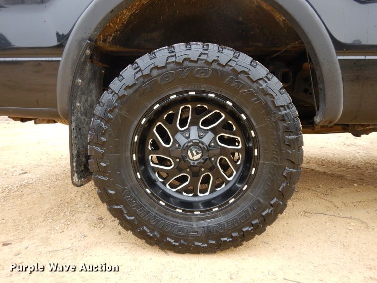 image for item GX9992 2013 Ford F150  SuperCrew pickup truck