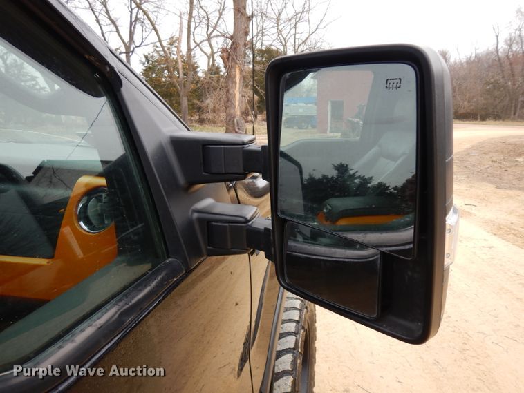 image for item GX9992 2013 Ford F150  SuperCrew pickup truck