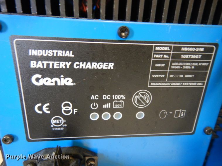 image for item GX9998 2014 Genie QS-20  vertical lift