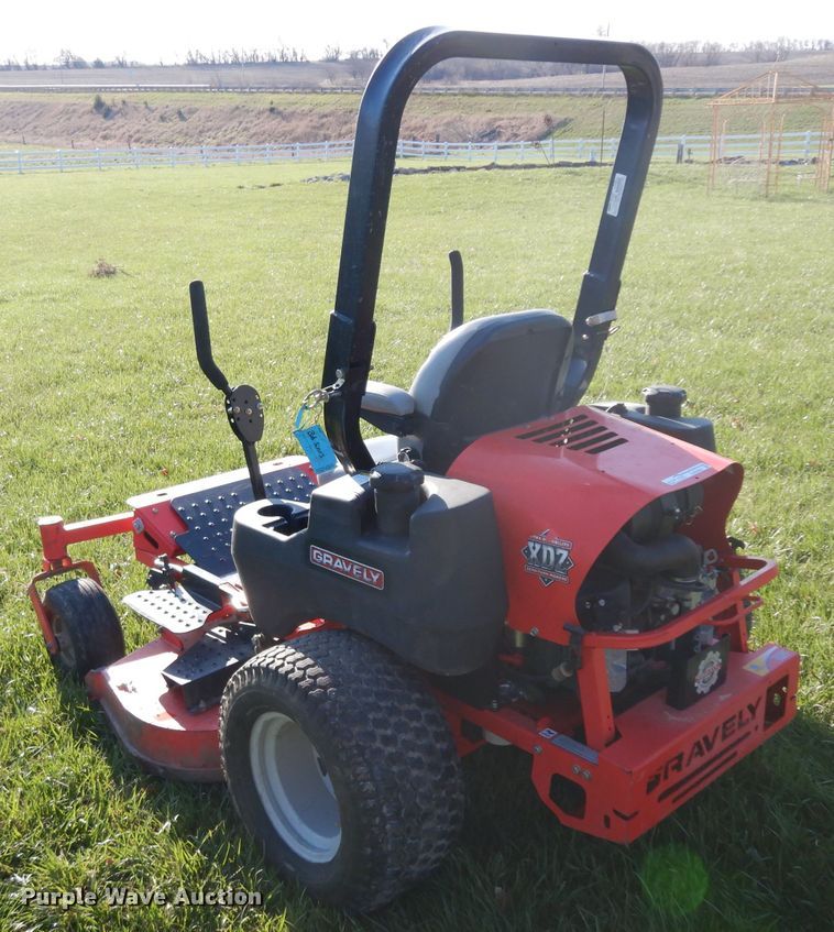 image for item GX9999 Gravely Promaster 260 ZTR lawn mower