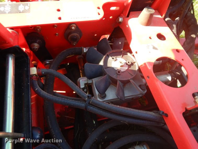 image for item GX9999 Gravely Promaster 260 ZTR lawn mower