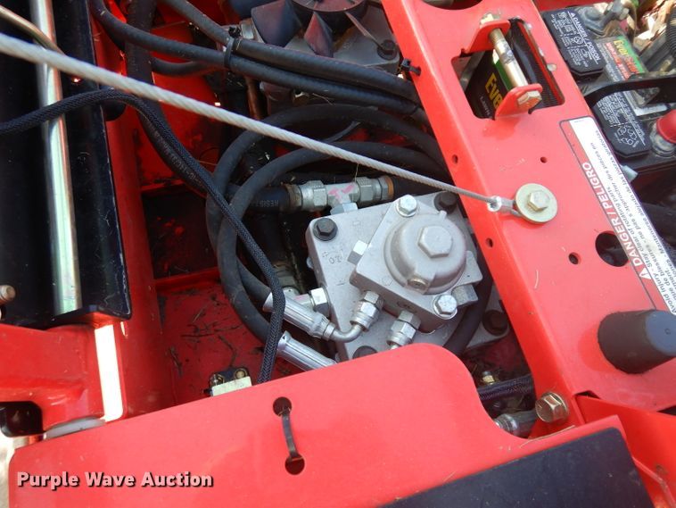 image for item GX9999 Gravely Promaster 260 ZTR lawn mower