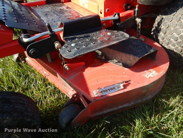 image for item GX9999 Gravely Promaster 260 ZTR lawn mower