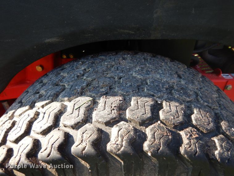 image for item GX9999 Gravely Promaster 260 ZTR lawn mower