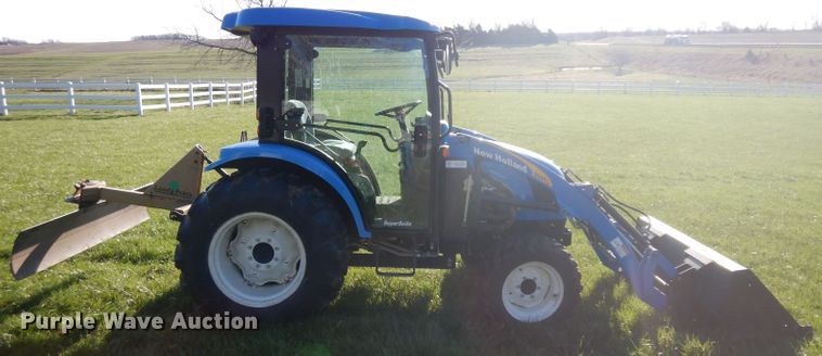 image for item GY9000 2008 New Holland T2320 MFWD tractor