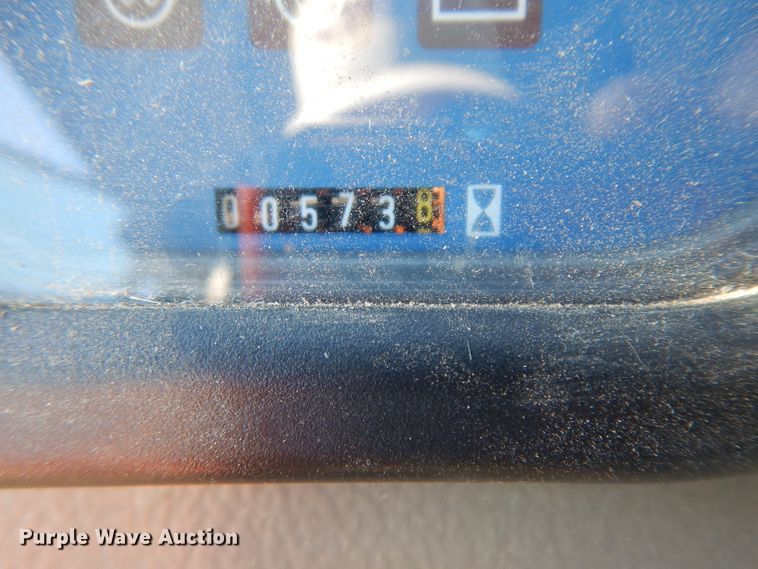 image for item GY9000 2008 New Holland T2320 MFWD tractor