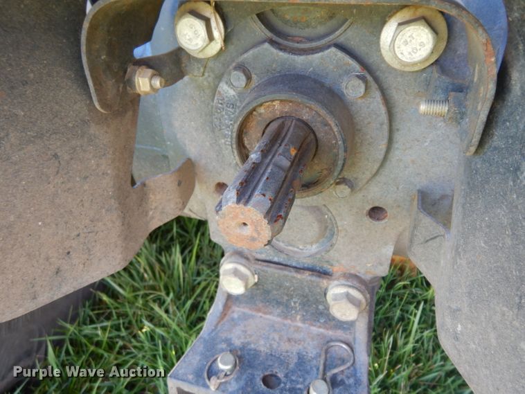 image for item GY9000 2008 New Holland T2320 MFWD tractor