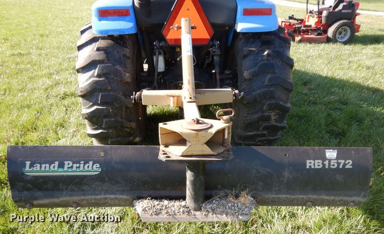 image for item GY9000 2008 New Holland T2320 MFWD tractor