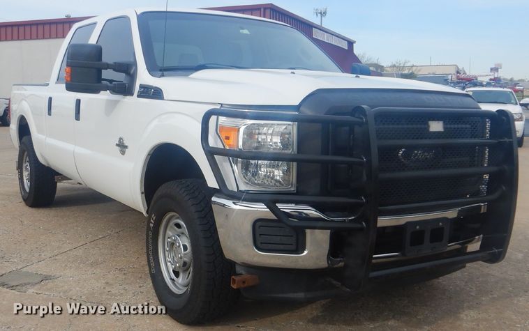 image for item GY9764 2012 Ford F250 Super Duty  Crew Cab pickup truck