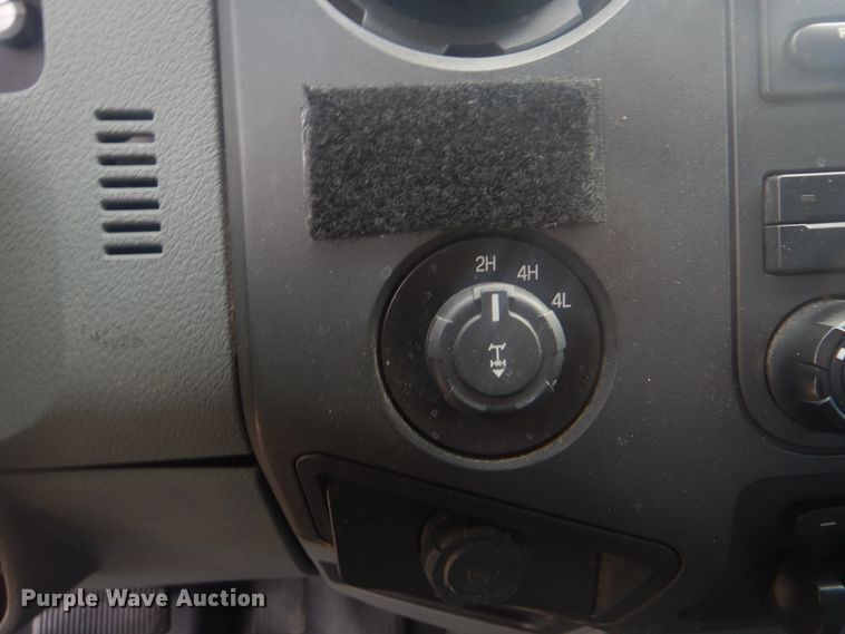 image for item GY9764 2012 Ford F250 Super Duty  Crew Cab pickup truck