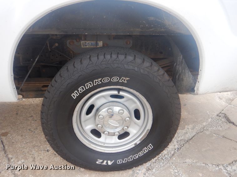 image for item GY9764 2012 Ford F250 Super Duty  Crew Cab pickup truck