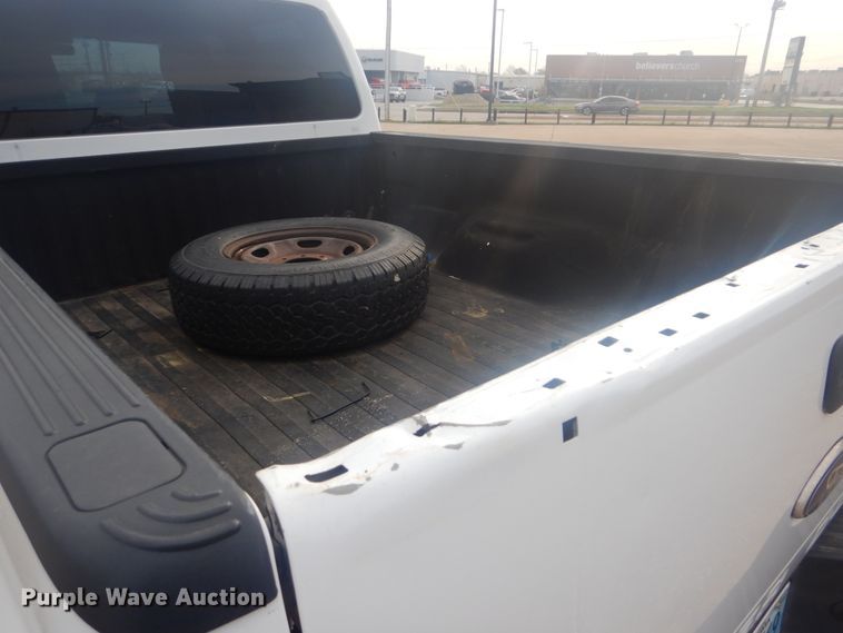 image for item GY9764 2012 Ford F250 Super Duty  Crew Cab pickup truck