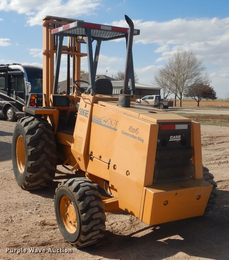 image for item HC9002 1997 Case 586E forklift